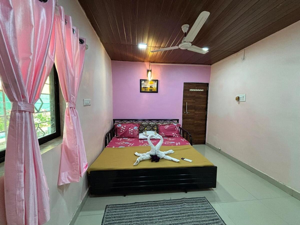 Govind Villa - 3Bhk Penthouse Suite With Pool Splash Lonavala Luaran gambar