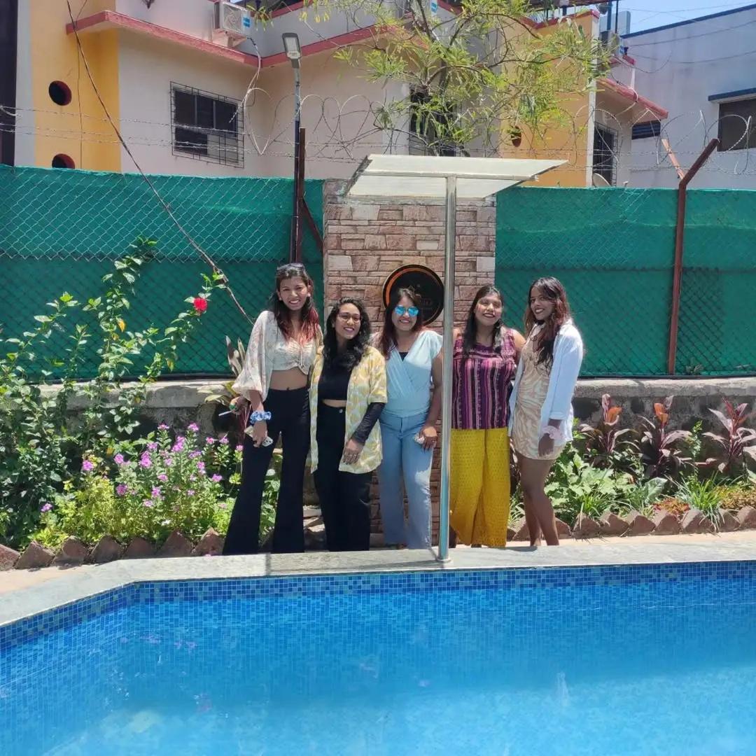 Govind Villa - 3Bhk Penthouse Suite With Pool Splash Lonavala Luaran gambar
