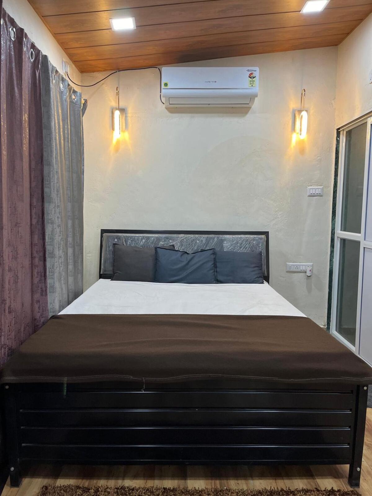 Govind Villa - 3Bhk Penthouse Suite With Pool Splash Lonavala Luaran gambar