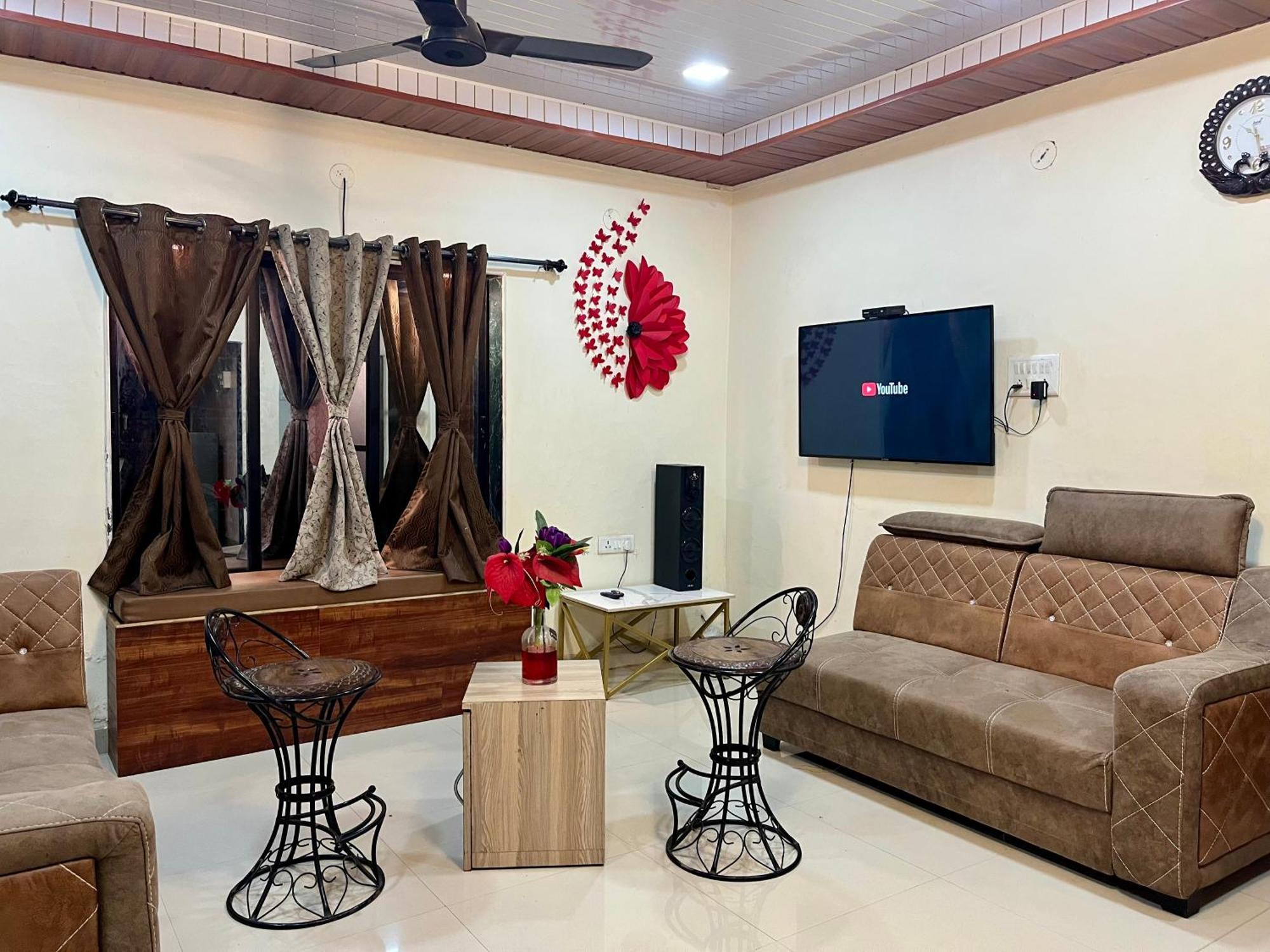 Govind Villa - 3Bhk Penthouse Suite With Pool Splash Lonavala Luaran gambar